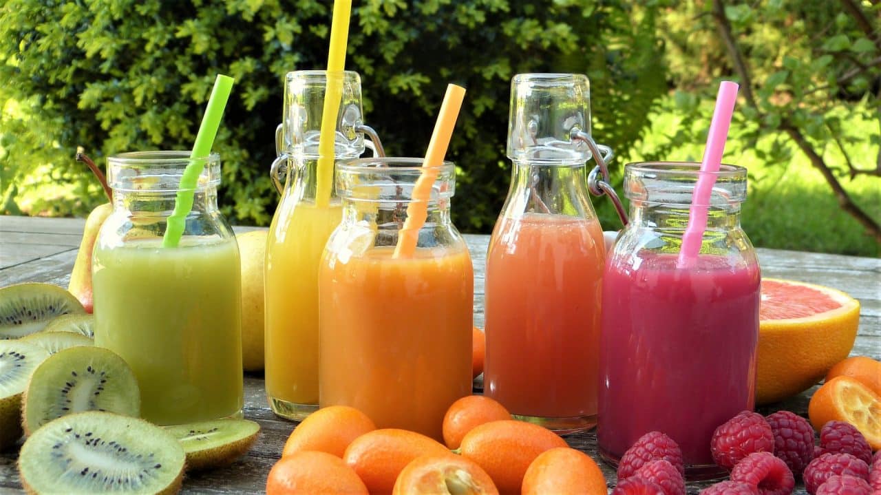 //www.orchardmedical.com/wp-content/uploads/smoothies-2253430_1920.jpg